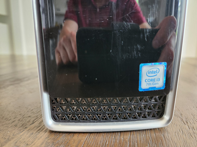 Desktop Dell Inspiron | Intel I3 | 8 Gb RAM | 240 Gb SSD | Wi-Fi dans Ordinateurs de bureau  à Laval/Rive Nord - Image 3