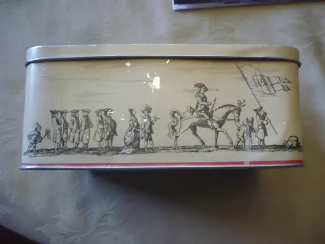 DECORATIVE TIN BOX PRESTON GUILD MERCHANT 195263417654857985121