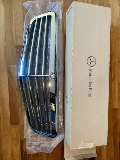 Used but in excellent condition. Pick up in Panatella NW.