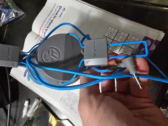 JLab Wired Headphones546145164382054401