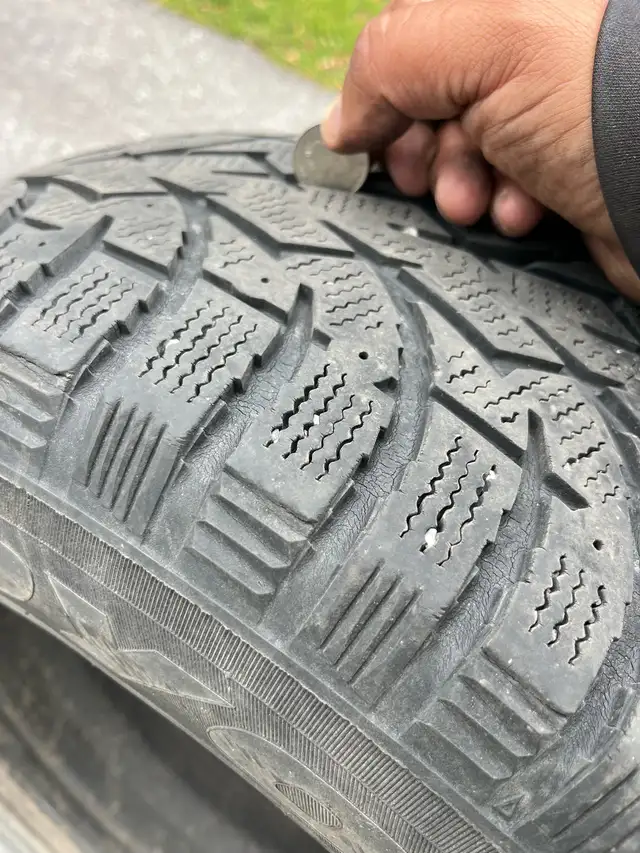 winter tires 215/65R16 in Tires & Rims in Gatineau - Image 5