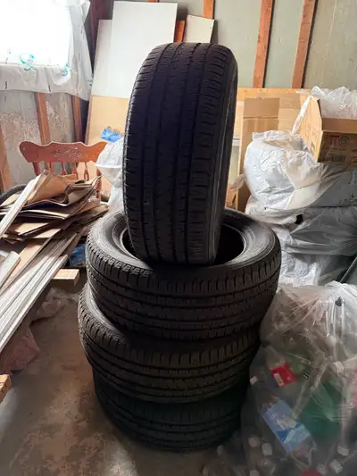 275/55. R20