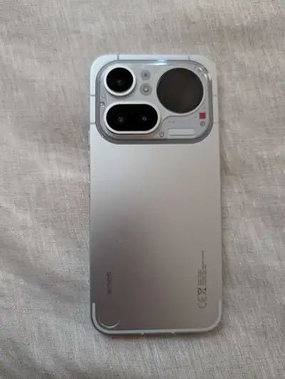 Nothing Phone (4a) Pro 256GB / 12GB RAM – Read Descr, View more