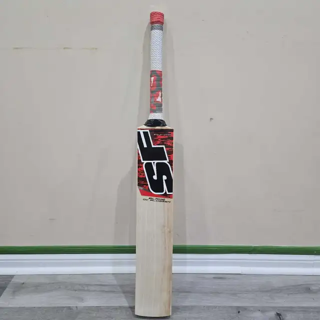 SF Cricket Bat in Baseball & Softball in City of Toronto - Image 2