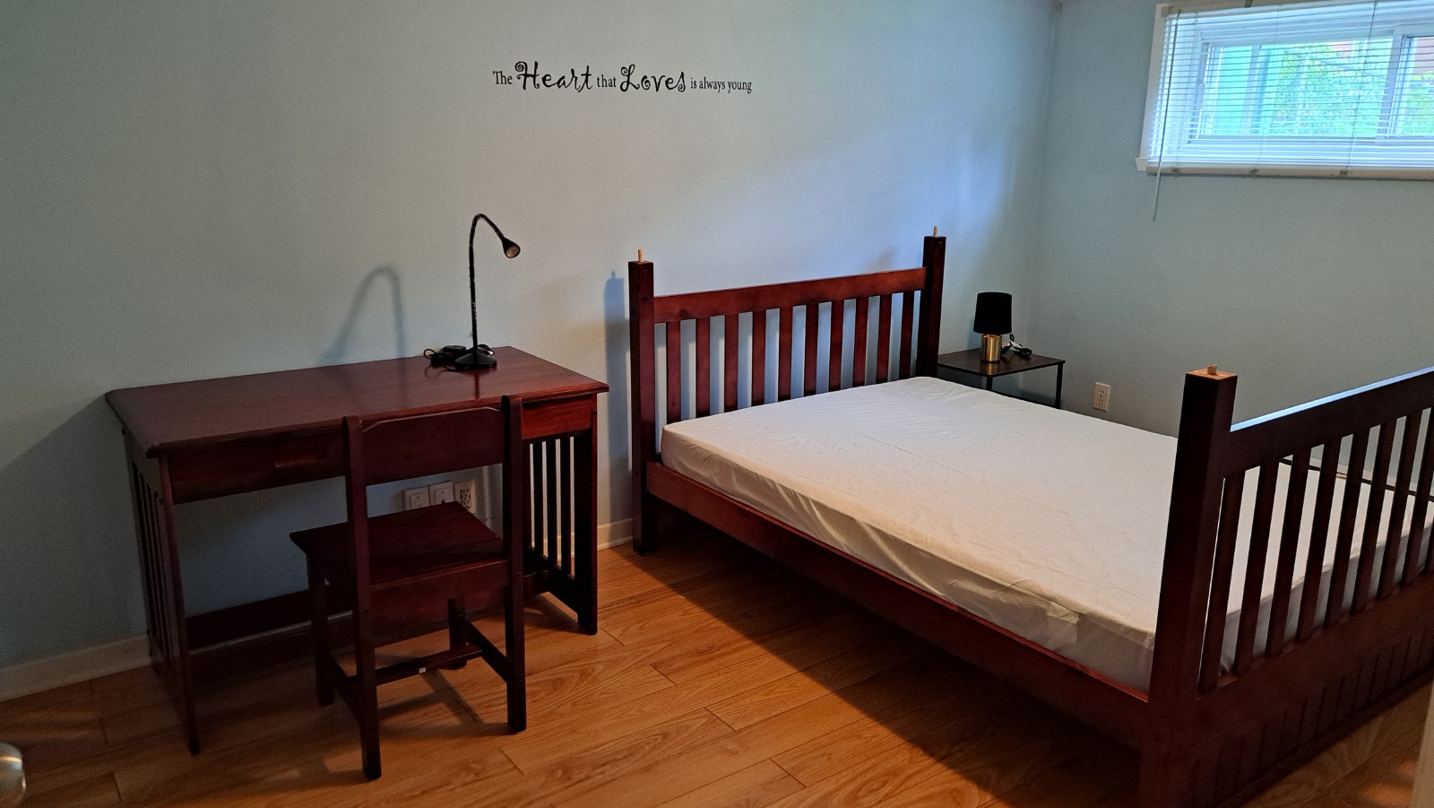 Chambre Privée au sous-sol,Tout inclus,Côte-des-Neiges/Basement — photo 2