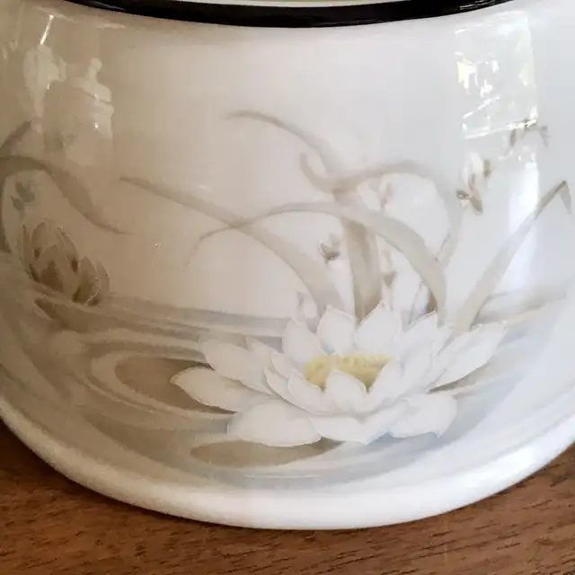 $Ad Royal Doulton Hampstead Water Lily Gravy Cream & Sugar Bowl in Kitchen & Dining Wares in Ottawa - Image 4