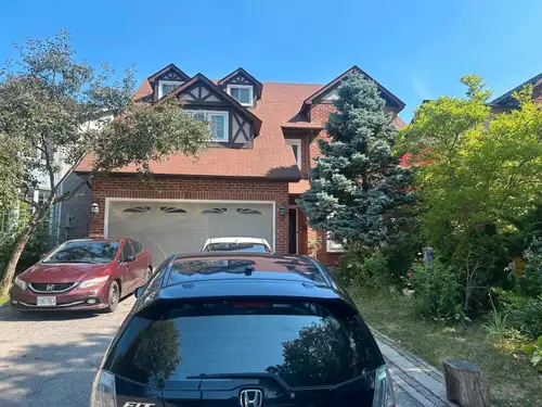 This clean and spacious 2-bedroom basement unit is ideal for a small family. Recently renovated, it...