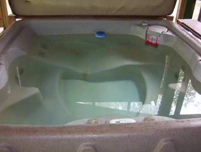 Hot tub / Spa