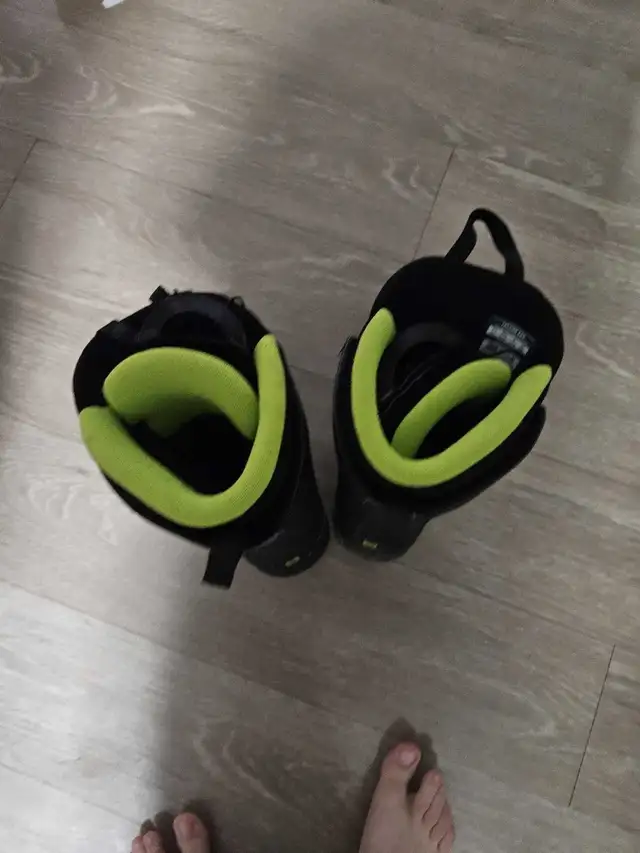 Salomon Faction BOA size 6 Snowboard boots in Snowboard in Kitchener / Waterloo - Image 4