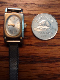 VINTAGE LADIES BULOVA COCKTAIL WATCH 