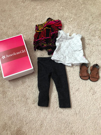 RETIRED 2013 AMERICAN GIRL DOLL SAIGE'S SWEATER OUTFIT