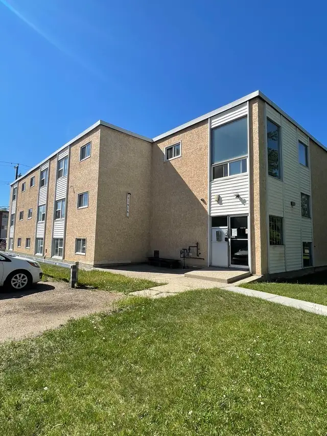 1 and 2 BD APARTMENTS for rent one block to NAIT