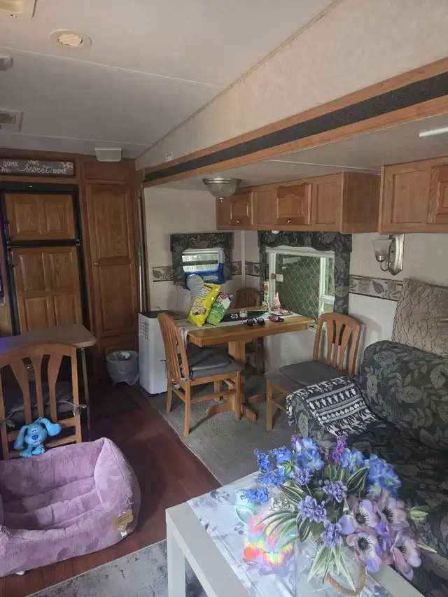 5th wheel trailer rock wood  in Travel Trailers & Campers in Kingston - Image 10