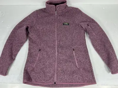 Stay cozy and stylish with this women's L.L.Bean full-zip sweater fleece jacket, perfect for layerin...