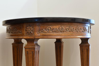 Decorative round table