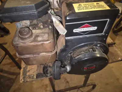 briggs and stratton 6:1 gear ratio.  , View more