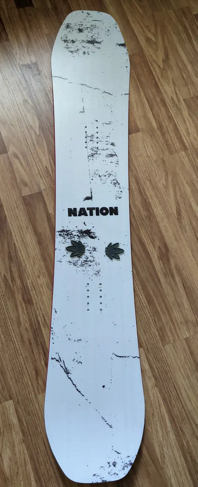 158 cm freeride all mountain snowboard. Made in Canada.