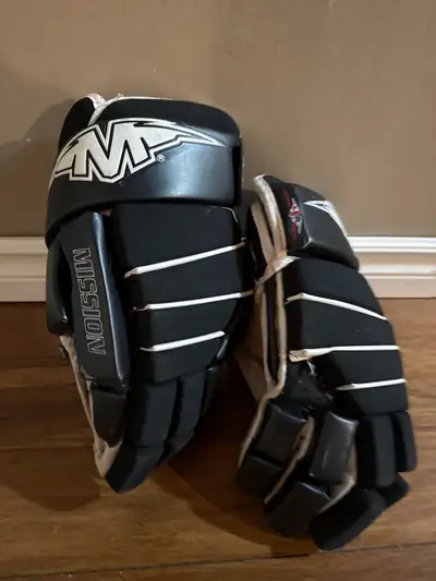 MISSION HOCKEY GLOVES, View more