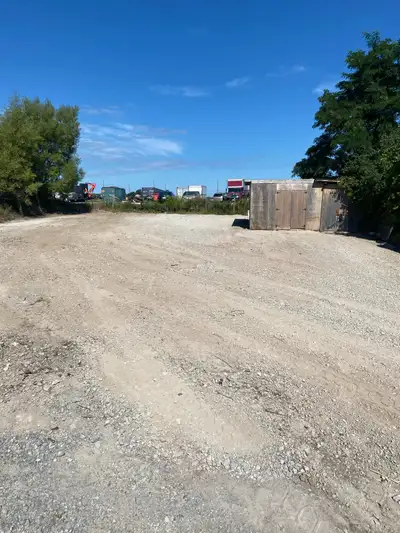 Yard for Rent – Great for Contractors, Storage & Equipment Private yard space available for rent. Gr...