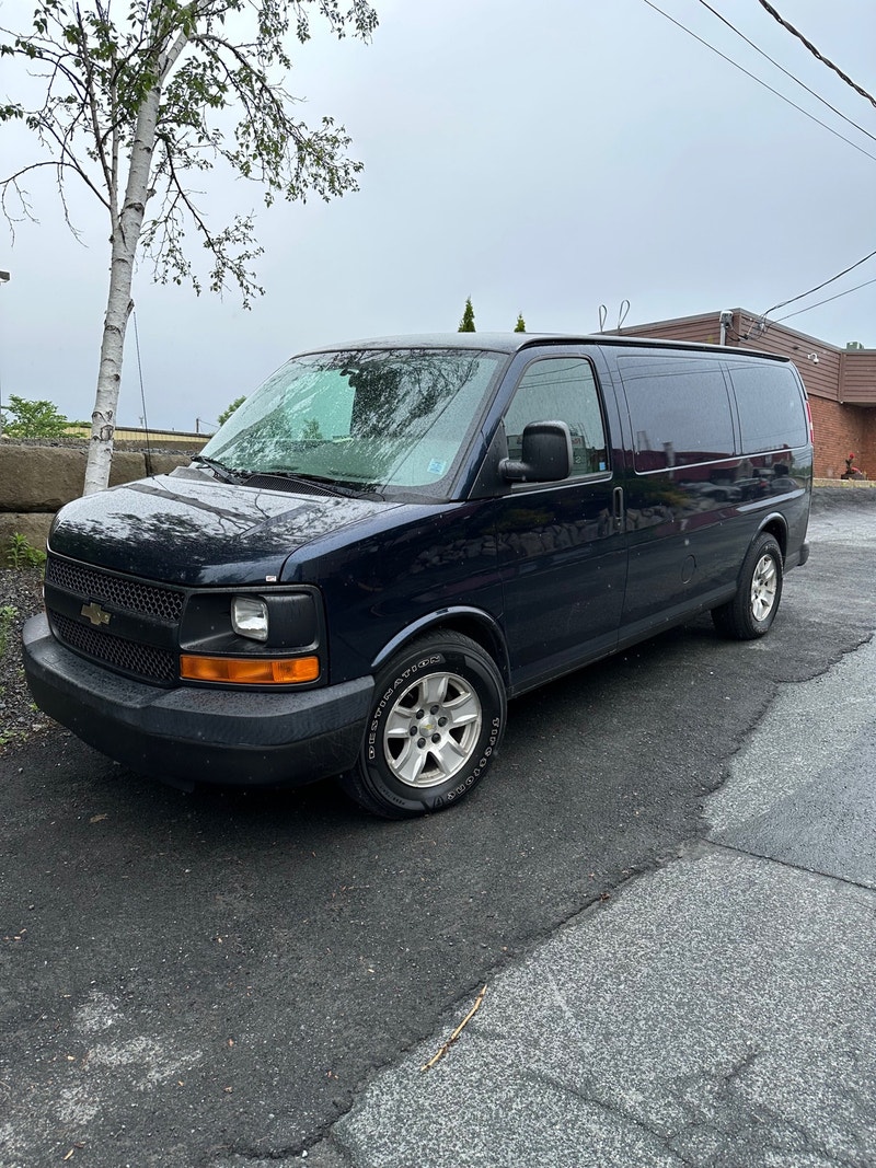 All Wheel Drive Chevrolet Express Van Cars & Trucks Dartmouth Kijiji