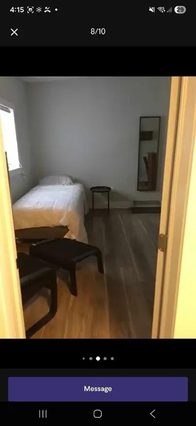 This room for rent offers a comfortable and convenient living space with essential amenities. The ro...