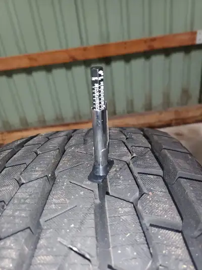 Set of 4 Yokohama IceGUARD tires size 245/60R18. Used one winter, less than 10,000 KM. Very little w...