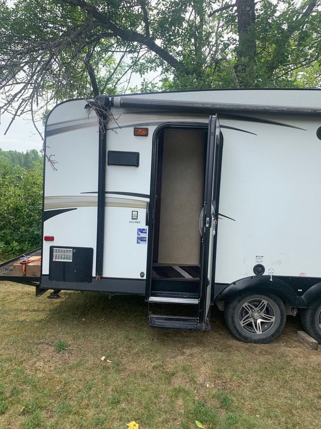RV Trailer 26’ Travel Trailers & Campers Winnipeg Kijiji