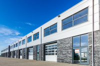 COMMERCIAL LEASES: INDUSTRIAL, TRUCK YARDS, RETAIL, OFFICES