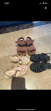 Sandales enfant  fille / girl toddler sandals