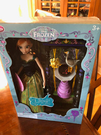 Disney Frozen SINGING Anna I SING TWIRL MY HAND Doll