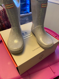 Hunter girls gray sparkly rain boots used