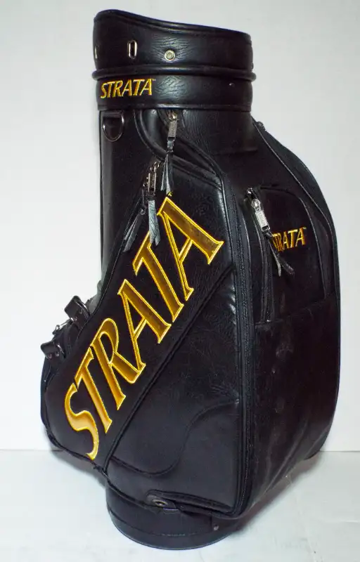 STRATA LEATHER GOLF BAG LIMITED EDITION  IN BRAND NEW2020 in Golf in Markham / York Region - Image 3