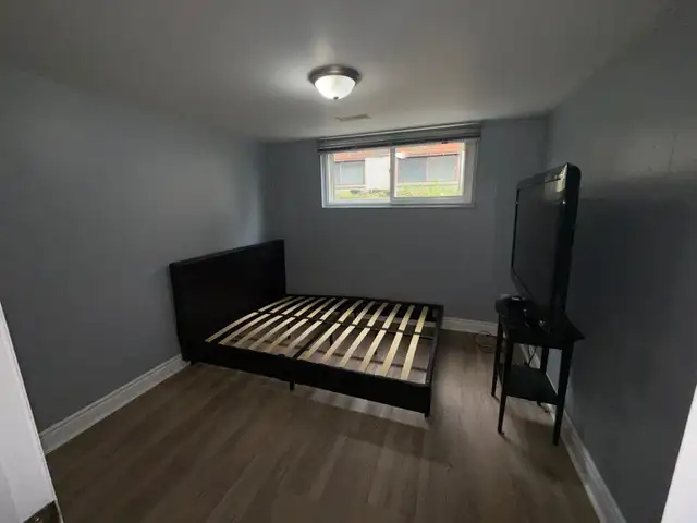 Walk out basement for rent in Long Term Rentals in City of Toronto - Image 7