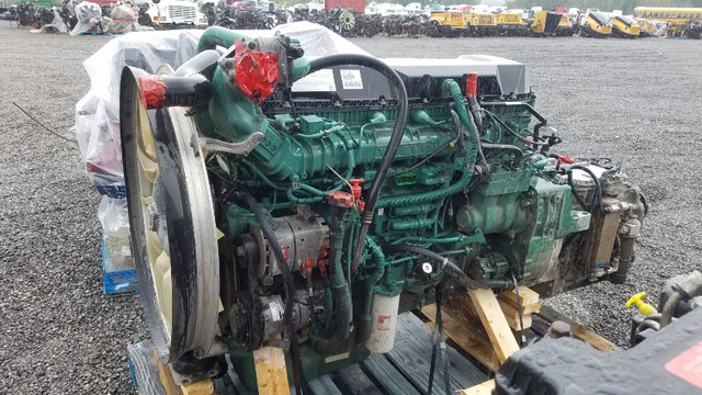 Volvo  diesel engines dans Moteur, Pièces de Moteur  à Ville de Montréal