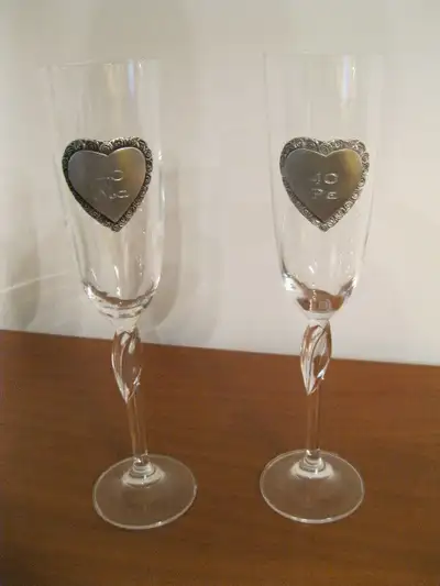 2 belles flûtes à champagne / coupes, View more