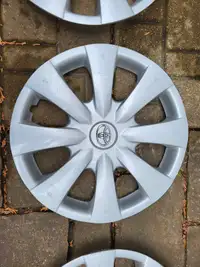 Enjoliveurs / Wheel covers  Toyota