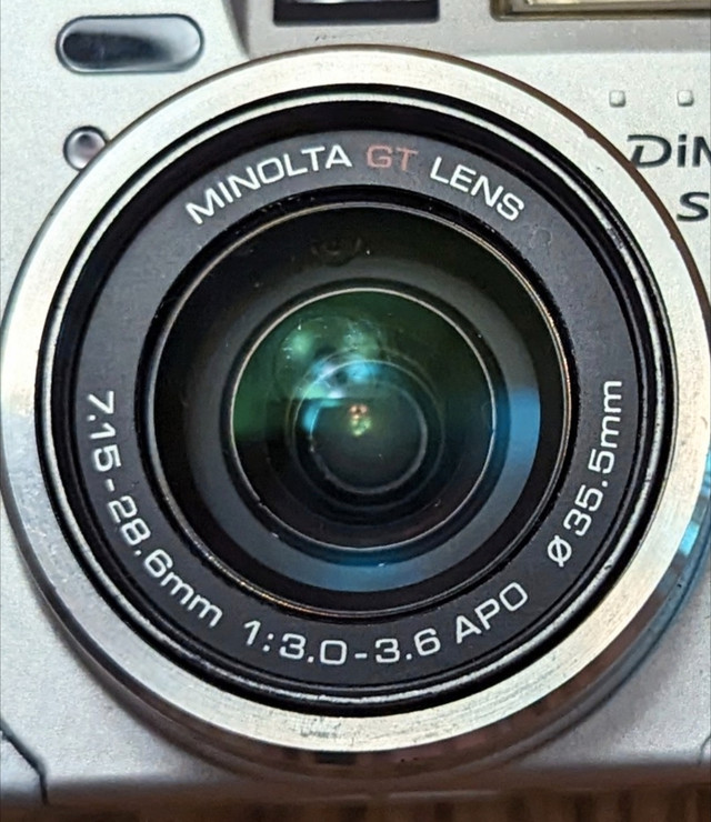 Minolta DiMage S414 4MP Digital Camera with 1GB SD card in Cameras & Camcorders in St. Catharines - Image 2