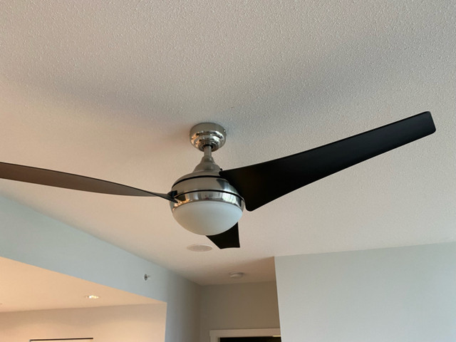 Ceiling fan in Other in Burnaby/New Westminster - Image 2