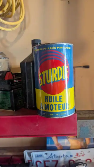 Vintage oil can still full , View more