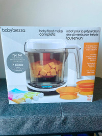 Baby Brezza 1-Step Baby Food Maker Deluxe - Cooker & Blender !