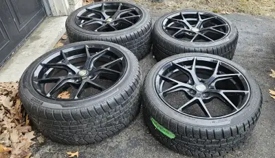 IF U SEE THE AD ,, RIMS/TIRES STILL FOR SALE set of 4 porsche 911 rims tires staggered 285/35/19 an...