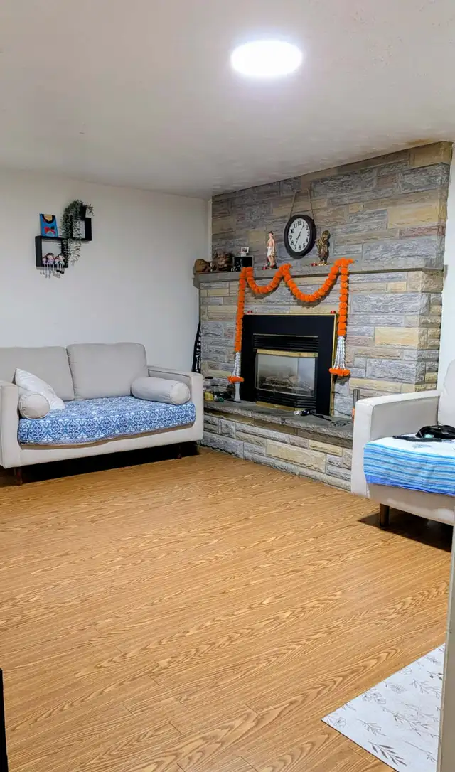 Spacious 2-Bedroom Basement– Separate Entrance & private Laundry