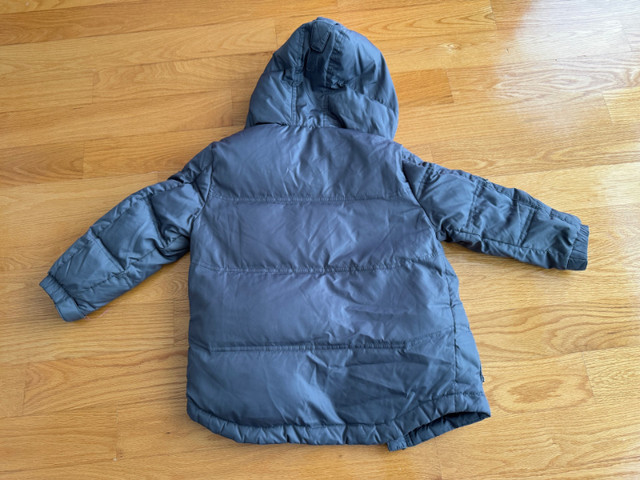 Manteau Hiver pour enfants/ Toddler Winter Jacket Size 4-5T dans Vêtements - 4T  à Laval/Rive Nord - Image 3