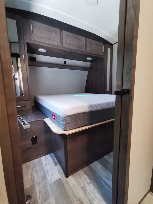 2020 Heartland Torque T322 toyhauler in Travel Trailers & Campers in Oshawa / Durham Region - Image 4