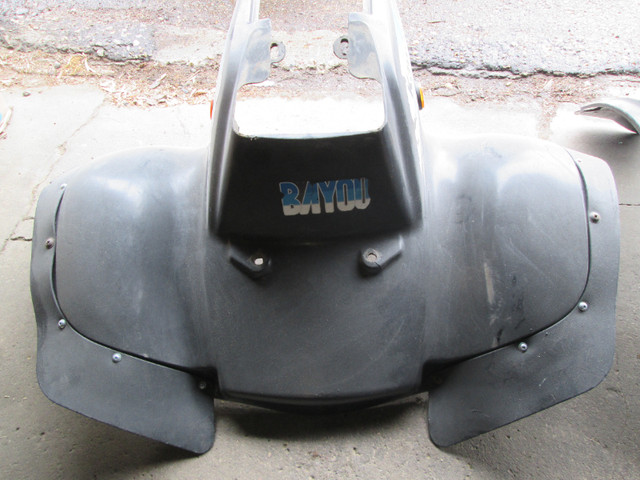 KAWASAKI BAYOU KLF185 FRONT + REAR FENDER + SEAT 1985-88 in ATV Parts, Trailers & Accessories in Calgary - Image 4