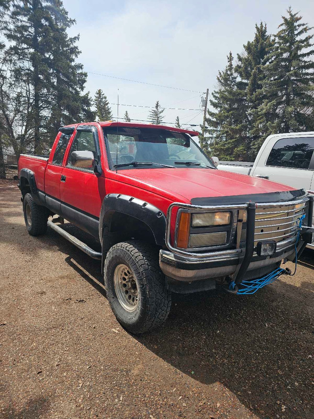 1993 GMC k1500 6.5L diesel  in Cars & Trucks in Swift Current - Image 2