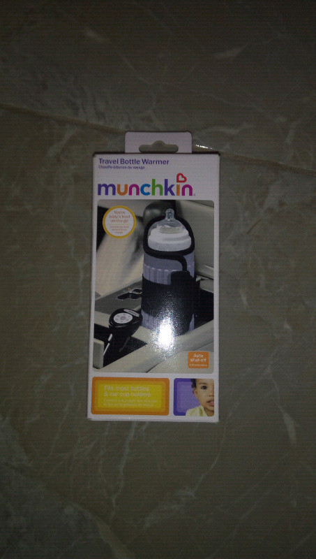 Travel bottle warmer in Feeding & High Chairs in Ottawa