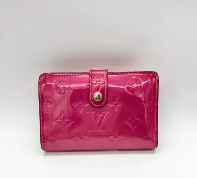 Very pretty pink Louis Vuitton wallet in vernis, View more