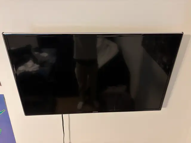 Samsung Tv in TVs in Oakville / Halton Region - Image 2