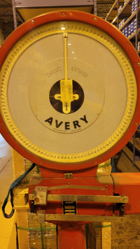 Vintage Avery Platform Scale